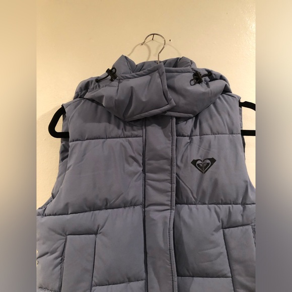 NWT - Roxy Puffer Vest With Hood - Picture 2 of 6